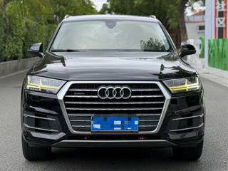 奥迪Q7 2.0T 舒适型 