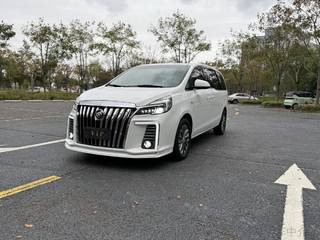 GL8 陆上公务舱 2.0T 7座 652T豪华型 