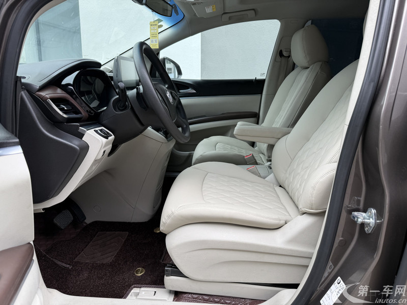 别克GL8 2022款 2.0T 自动 7座 652T豪华型 (国Ⅵ) 