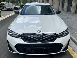 宝马3系 325Li 2.0T 自动 M运动曜夜套装 