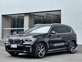宝马X5 xDrive40i 