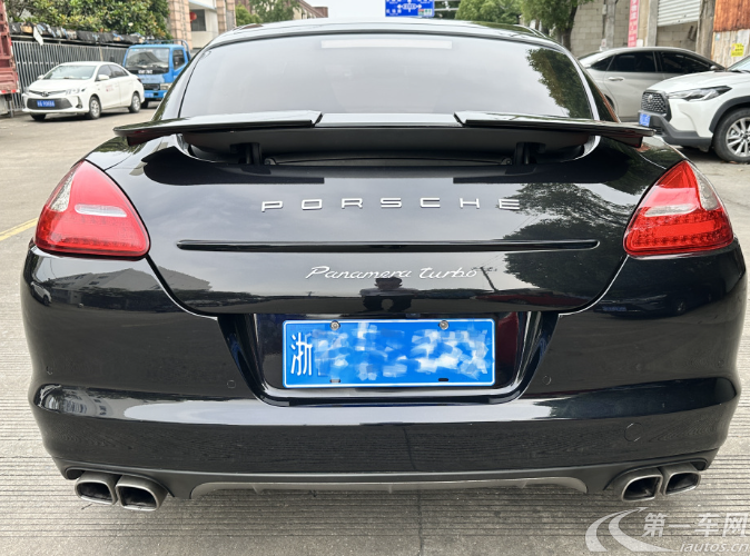 保时捷Panamera 2010款 4.8T 自动 四驱 