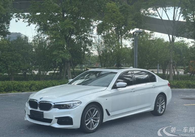 宝马5系 525Li 2020款 2.0T 自动 后驱 豪华套装 (国Ⅵ) 