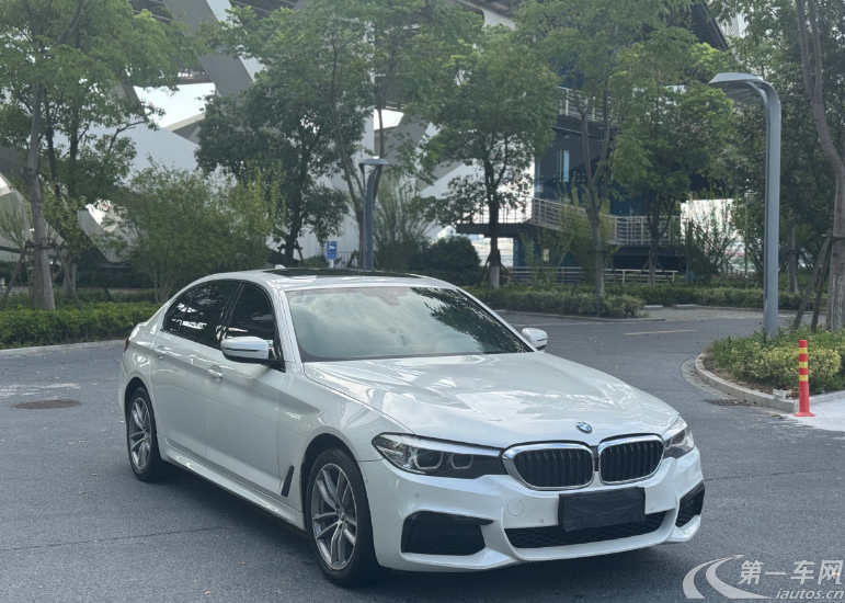 宝马5系 525Li 2020款 2.0T 自动 后驱 豪华套装 (国Ⅵ) 
