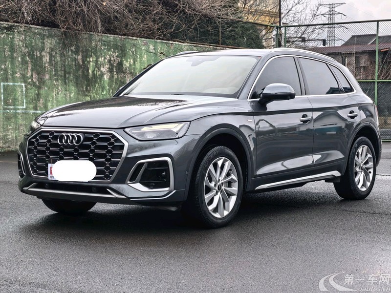 奥迪Q5L 40TFSI 2022款 2.0T 自动 四驱 豪华动感型 (国Ⅵ) 