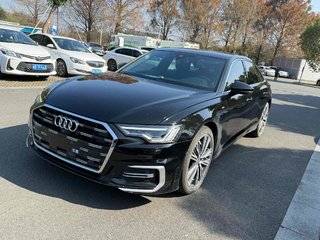 2023款 3.0T 自动 尊享动感型 