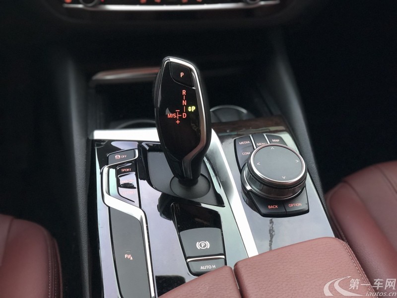 宝马5系 528Li 2017款 2.0T 自动 汽油 xDrive豪华设计套装 (国Ⅴ) 