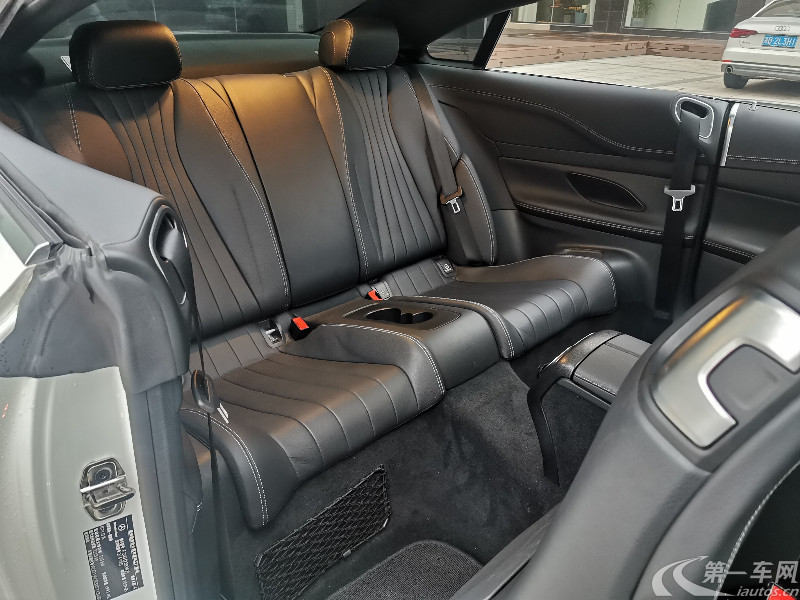 奔驰E级Coupe E200 [进口] 2019款 2.0T 自动 轿跑 