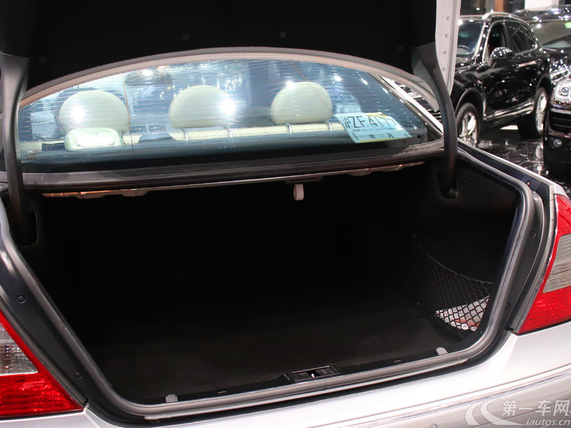奔驰E级 E230 2007款 2.5L 自动 汽油 时尚型 (国Ⅳ) 
