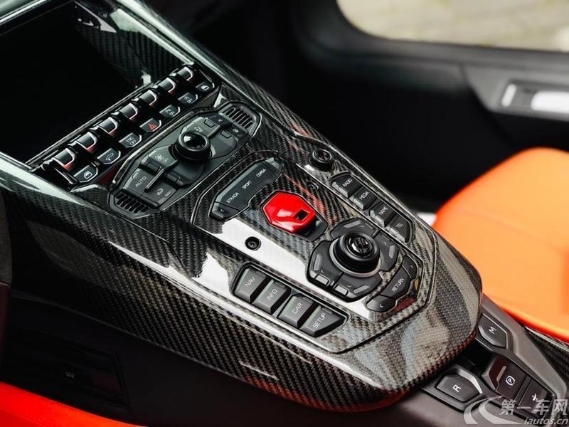 兰博基尼Aventador [进口] 2015款 6.5L 自动 LP750-4-Superveloce 