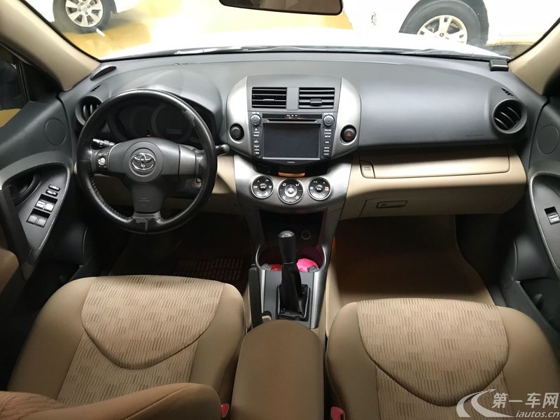 丰田RAV4 2011款 2.0L 手动 前驱 经典型 (国Ⅳ) 