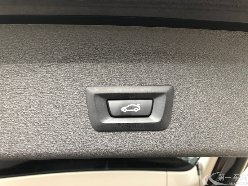 宝马X1 xDrive20Li 2018款 2.0T 自动 四驱 汽油 豪华型 (国Ⅵ) 
