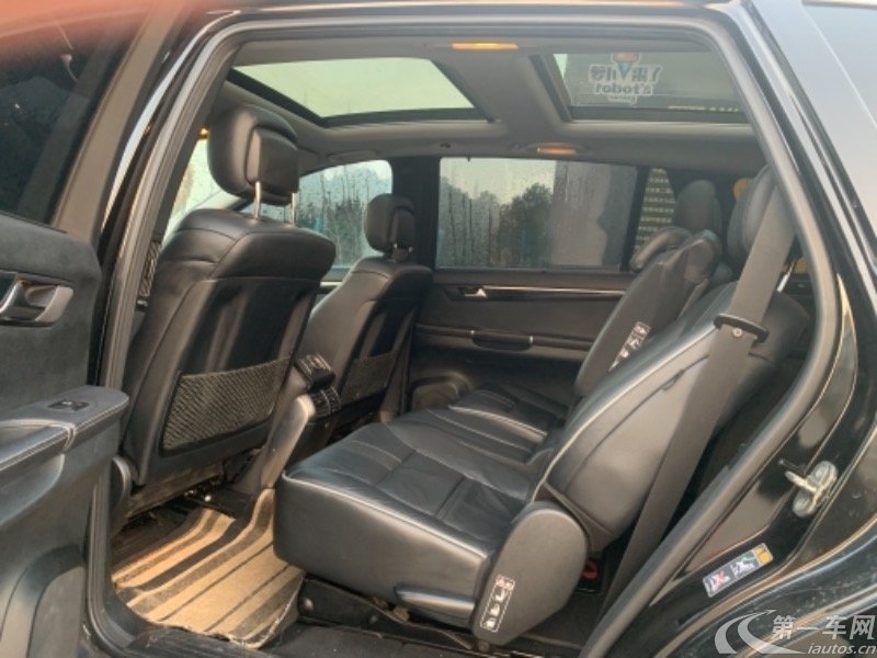 奔驰R级 R320 [进口] 2017款 3.0T 自动 汽油 豪华型臻藏版 