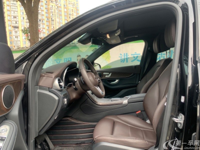 奔驰GLC GLC300L 2019款 2.0T 自动 豪华型 (国Ⅴ) 
