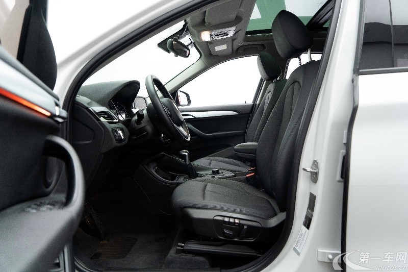 宝马X1 sDrive20Li 2020款 1.5T 自动 前驱 汽油 时尚型 (国Ⅵ) 