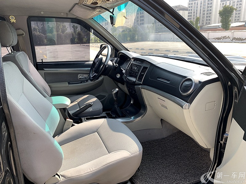 福田萨普 2014款 2.8T 手动 柴油 短轴舒适版 (国Ⅳ) 