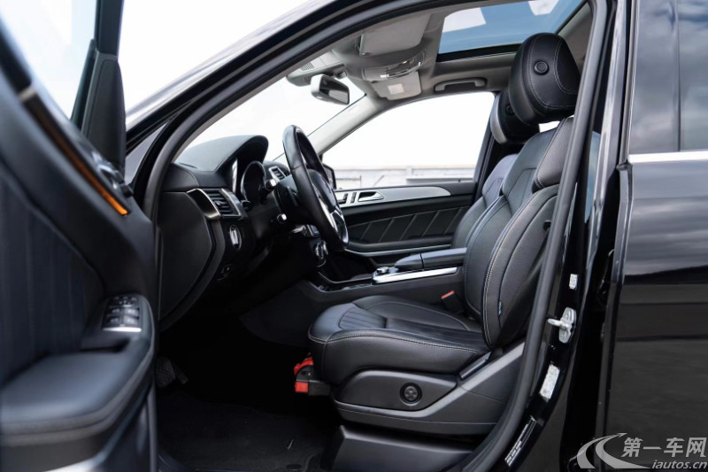 奔驰GL级 GL400 [进口] 2014款 3.0T 自动 汽油 动感型 (欧Ⅴ) 