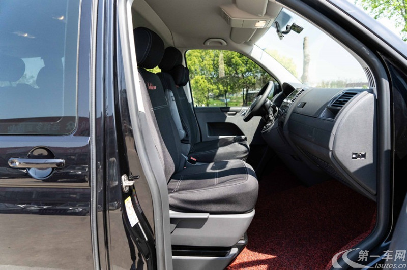 大众凯路威 [进口] 2014款 2.0T 自动 9座 汽油 舒适版 (欧Ⅴ) 