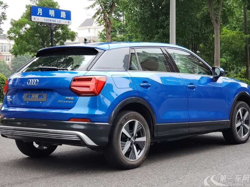 Audi q2l e tron