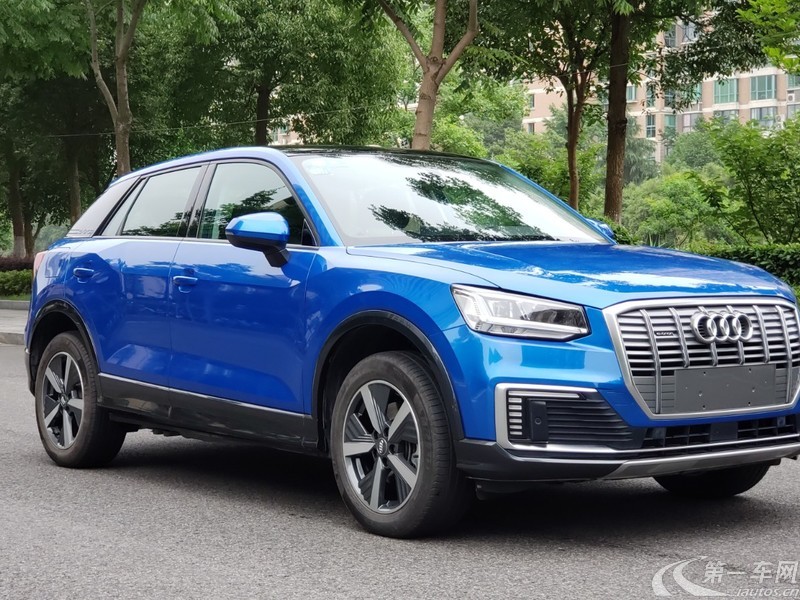 Audi q2l e tron