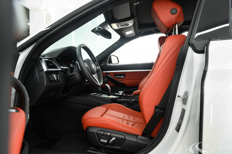 宝马3系GT 320i [进口] 2020款 2.0T 自动 汽油 M运动套装 (国Ⅵ) 