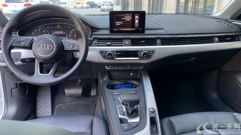 奥迪A5掀背 45TFSI [进口] 2019款 2.0T 自动 汽油 时尚型 