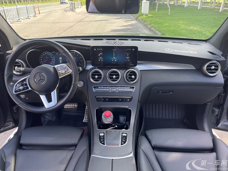 奔驰GLC级 GLC300 [进口] 2019款 2.0T 自动 改款轿跑 