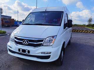 maxus迈克萨斯v80 2.5t 手动 傲运通短轴中顶