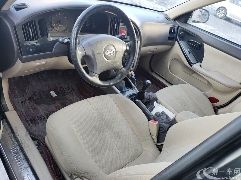 现代伊兰特 2010款 1.6L 手动 三厢轿车 GL (国Ⅲ带OBD) 