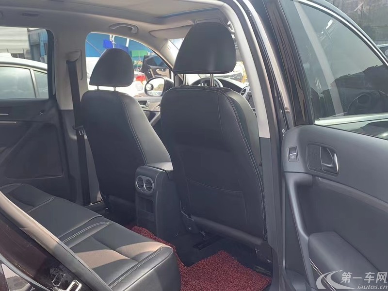 大众途观 2016款 1.8T 自动 前驱 300TSI豪华版 (国Ⅴ) 