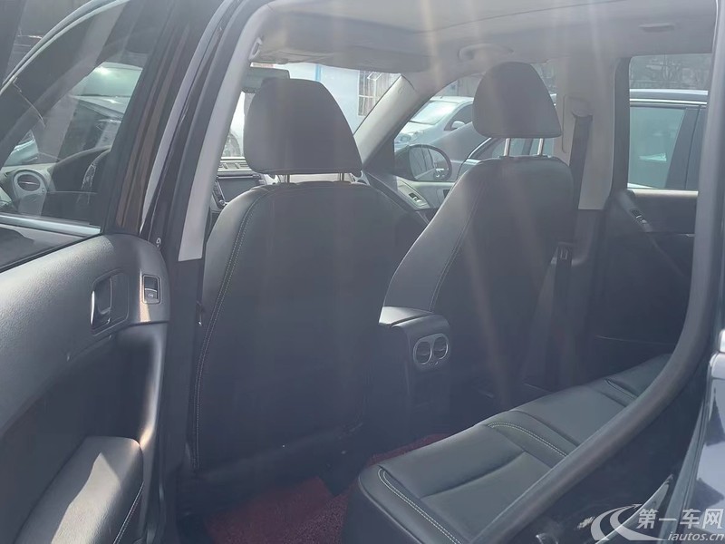 大众途观 2016款 1.8T 自动 前驱 300TSI豪华版 (国Ⅴ) 