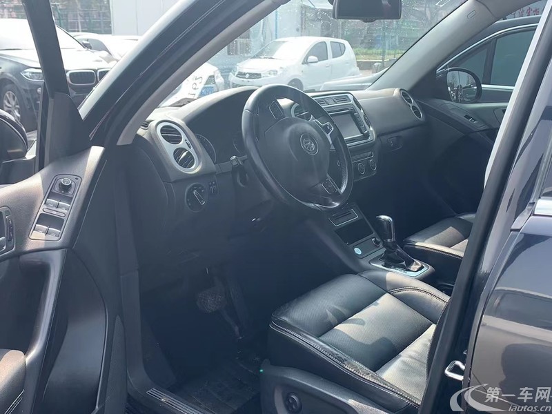 大众途观 2016款 1.8T 自动 前驱 300TSI豪华版 (国Ⅴ) 