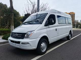 maxus迈克萨斯v80 2.0t 手动 经典傲运通长轴中顶