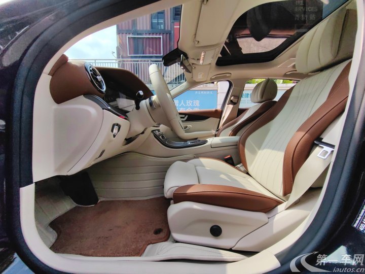 奔驰E级 300L 2022款 2.0T 自动 汽油 改款二豪华型 (国Ⅵ) 