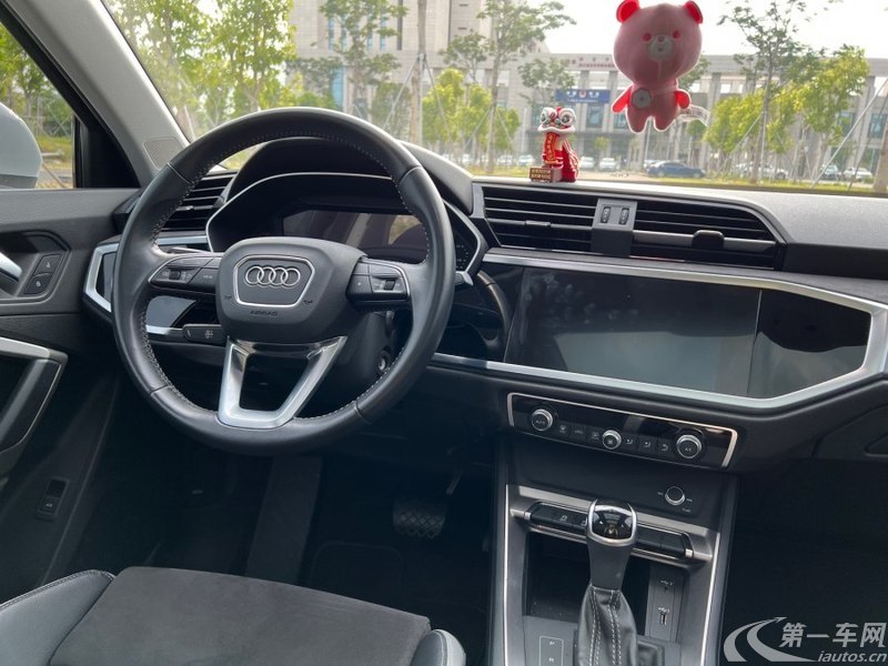 奥迪Q3 35TFSI 2019款 1.4T 自动 前驱 进取动感型 (国Ⅵ) 