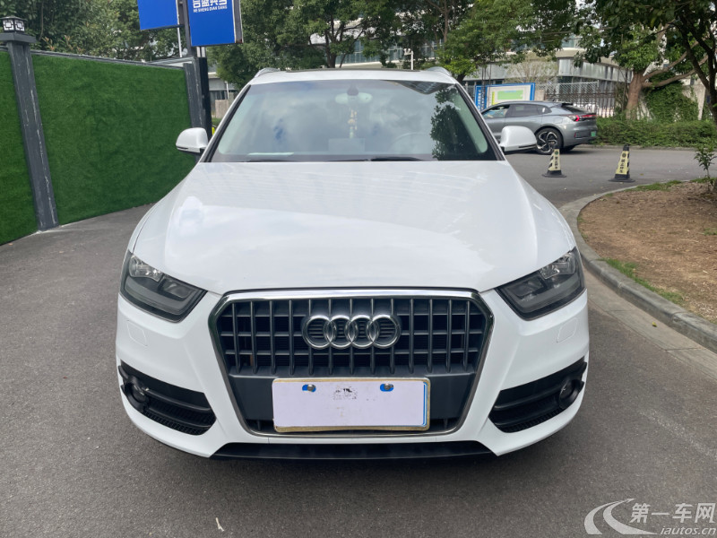 奥迪Q3 35TFSI 2015款 2.0T 自动 前驱 纪念智领版 (国Ⅴ) 