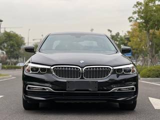 宝马5系 530Li 2.0T 自动 xDrive豪华套装 