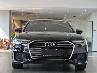 奥迪A6L 40TFSI 2.0T 自动 豪华动感型 