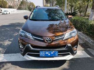 丰田RAV4 荣放 2.0L 自动 舒适版 