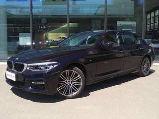 宝马5系 530Li 2.0T 自动 尊享型豪华套装 