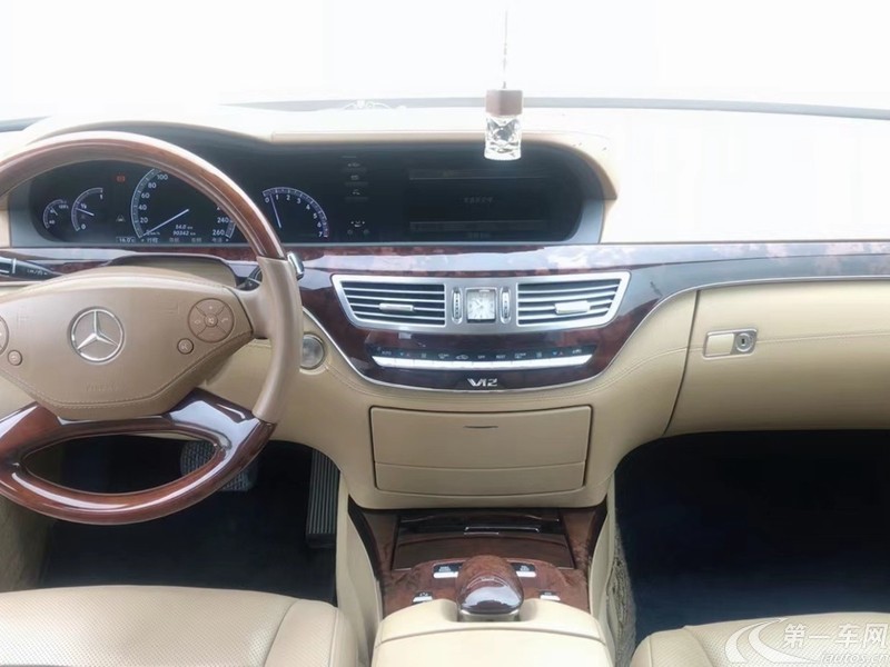 奔驰S级 S500 [进口] 2010款 5.5L 自动 汽油 加长版 