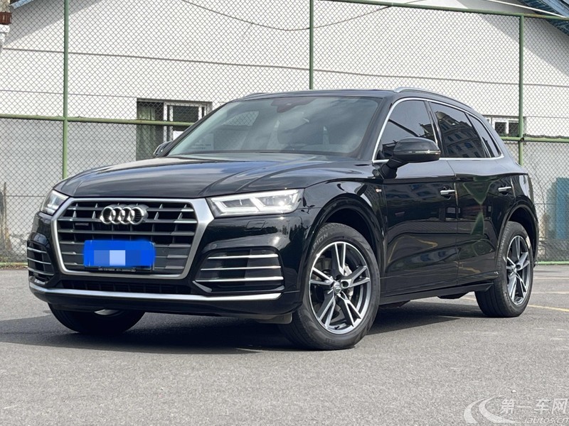 奥迪Q5L 40TFSI 2020款 2.0T 自动 改款荣享时尚型 (国Ⅵ) 