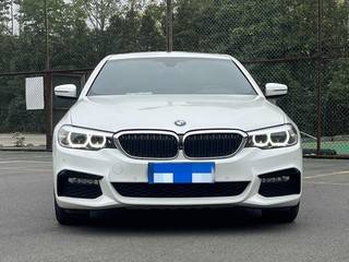 宝马5系 530Li 2.0T 自动 领先型M运动套装 