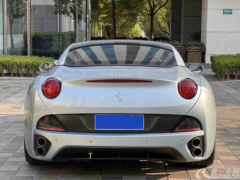 法拉利F149 California [进口] 2009款 4.3L 自动 