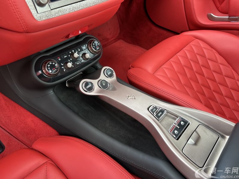 法拉利F149 California [进口] 2009款 4.3L 自动 