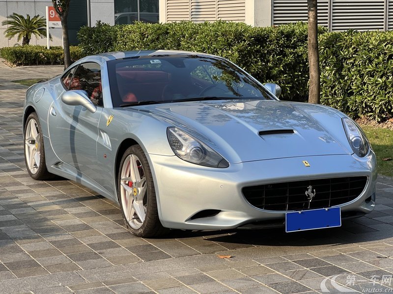法拉利F149 California [进口] 2009款 4.3L 自动 