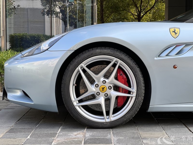 法拉利F149 California [进口] 2009款 4.3L 自动 