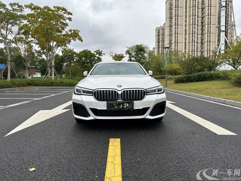 宝马5系 530Li 2021款 2.0T 自动 汽油 改款xDrive豪华套装 (国Ⅵ) 