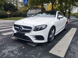 奔驰E级Coupe E260 