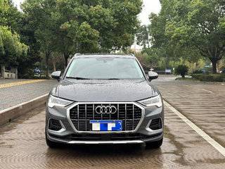 奥迪Q3 35TFSI 1.4T 自动 进取致雅型 